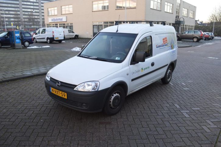 (003) Online veiling A. Groen BV w.o. bedr. wagen Opel etc.