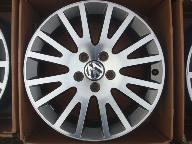 17 Inch Origineel Audi VW TT Velgen Zonder banden Steek 5x112