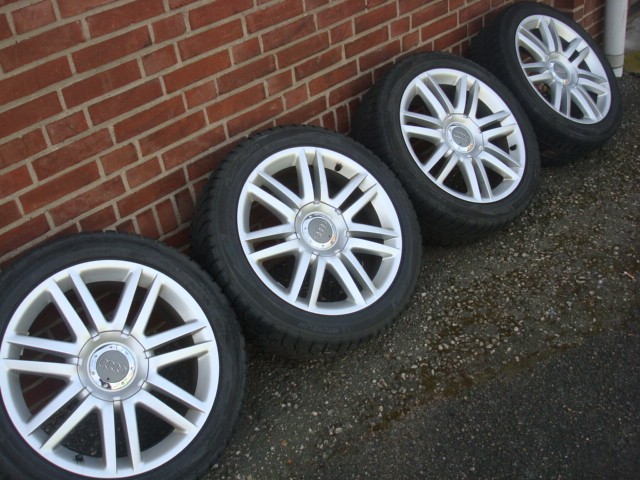 17' inch Originele S8 velgen en banden steek 5x112