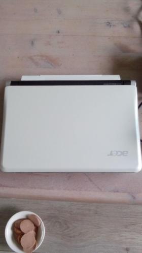 039ACER ASPIRE ONE - D150 - 1Bw - DUAL CORE039