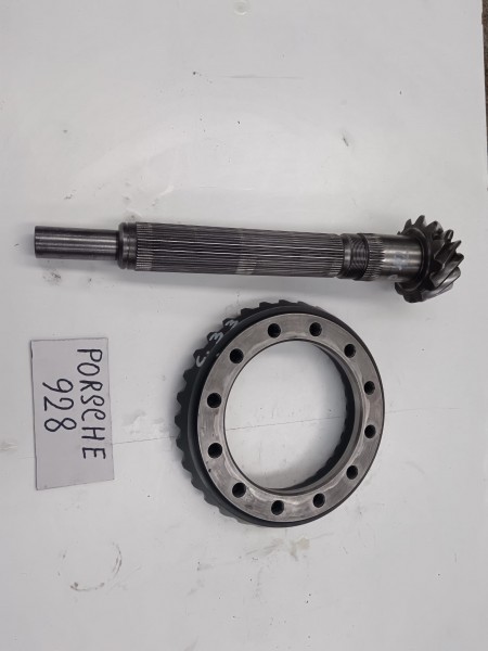 Crown wheel and pinion for Porshe 928