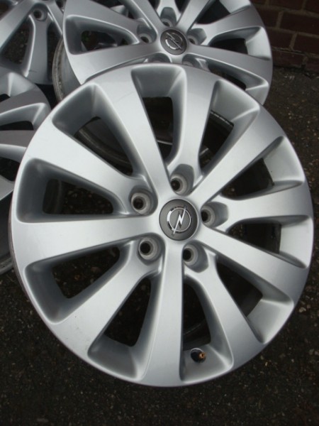 17'' inch Opel OPC Velgen Steek 5x115