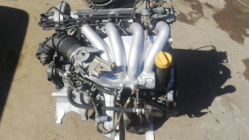 Porsche 944 engine