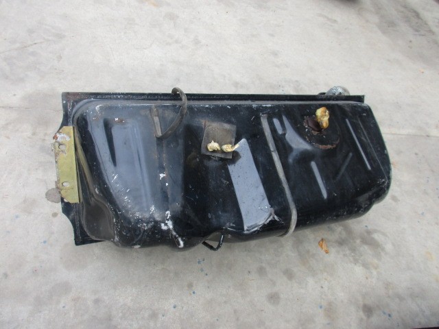 Fuel tank Mercedes SLC series 1