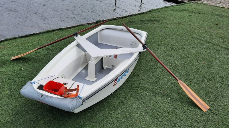 Optimist Dragon Marine, compleet incl strandtrailer