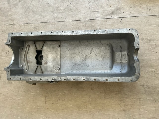 Aluminium oil sump Jaguar Mk2 