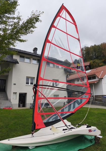 MA-JET surfzeilboot - trimaran