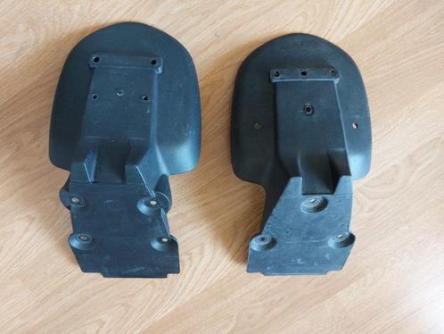 1 achterspatbord 2 zykapjes enz voor ducati monster