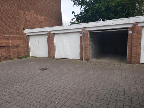 1 juni te huur garagebox Zenostraat in Rotterdam Lombardijen