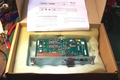 100 FX fiber download module. Nieuw in doos. 15 euro