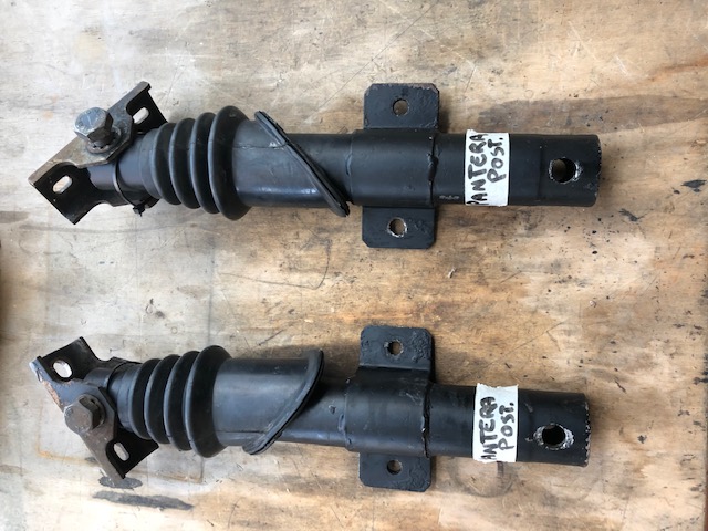 Rear shock absorbers De Tomaso Pantera Us Version