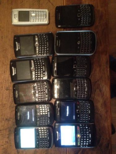 11 BlackBerry039s en 3 overige telefoons