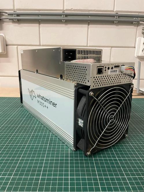 11x Whatsminer M30S 110TH 3410W 6 Maanden oud