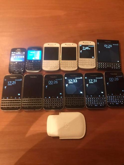 12 Blackberrys  BlackBerry 9300  Q10  Q20  Passport