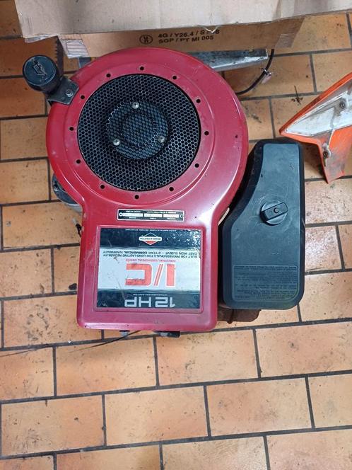 12,5 pk briggs and stratton motor
