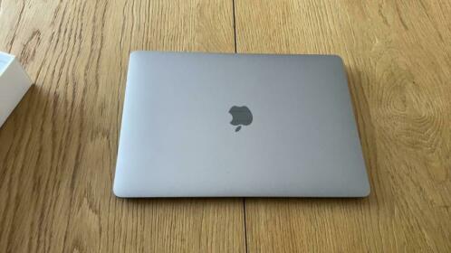13-inch MacBook Air.        11 months old