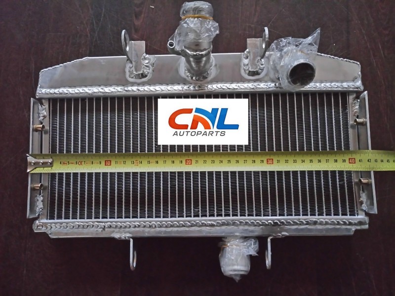 Radiateur Suzuki GT750 GT 750 1972-1977 73 74 75 76