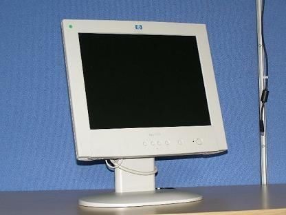 15 inch HP monitor (meerdere beschikbaar)