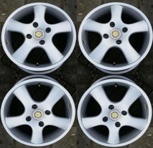 15 inch Hyundai Coupe Matrix Elantra 4x114,3 SPORT velgen