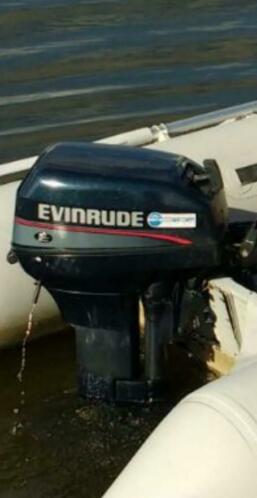 15 pk kortstaart 2 takt evinrude 2 cillinder