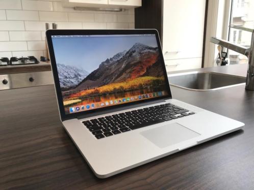 15034 Macbook Pro 2,8 GHz i7 16GB 512GB  van 2015  Garantie