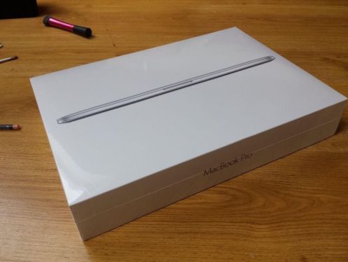 15034 MacBook Pro Retina (dual video) nieuw in doos