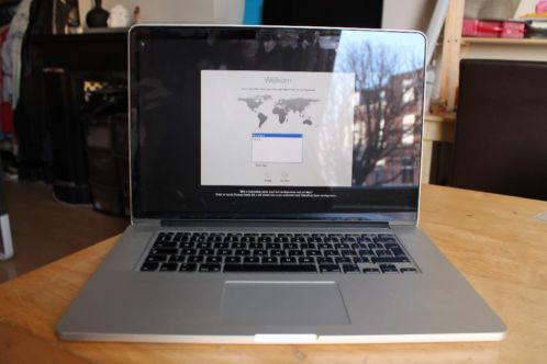 15034 Macbook Pro Retina mid 2012 2,3 i7 QUADCORE 8GB 256GB SS