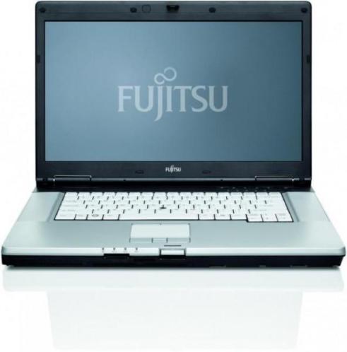 15.6034 Fujitsu Siemens, i3, 4GB, 320GB, Webcam, jaar garantie