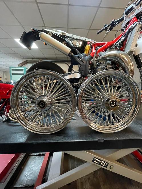 16 inch Fat Spoke wielen Set Big Spoke softail