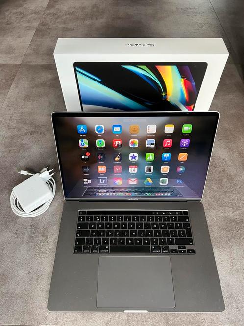 16 inch MacBook Pro i7core 16 Gb512SSD