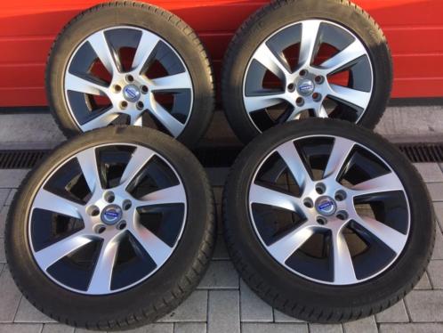 17 inch Originele Volvo velgen met Winterbanden vanaf 750