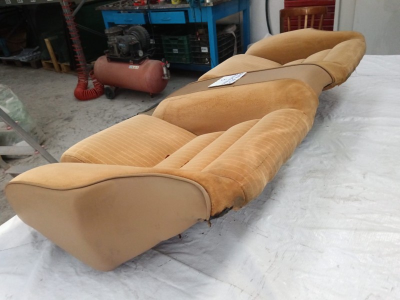 Rear seat Alfa Romeo GTV