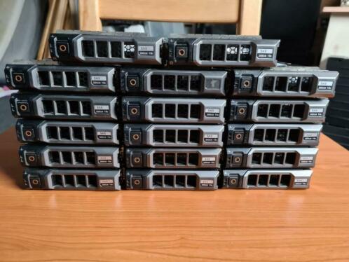 17x 300gb sas schijf met dell bracket