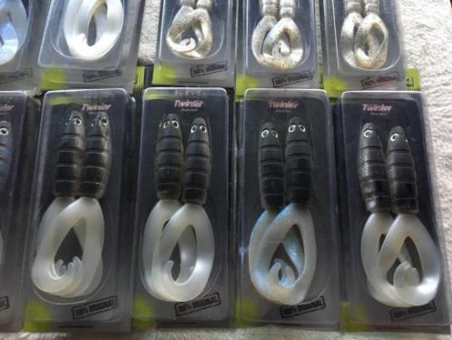 18,00  adv 119  NIEUW mixset grote twistershad039s