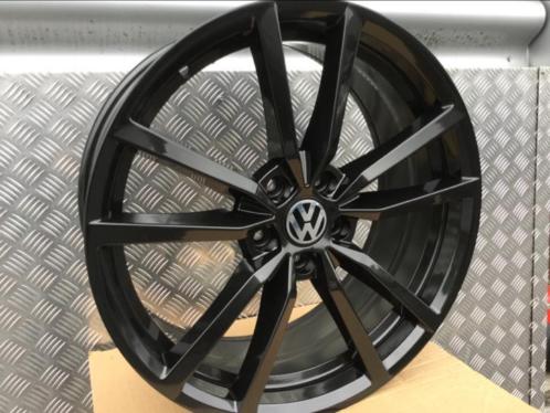 18034 VW PRETORIA R-Line sportvelgen VW GOLF 5-6-7 AUDI, SEAT