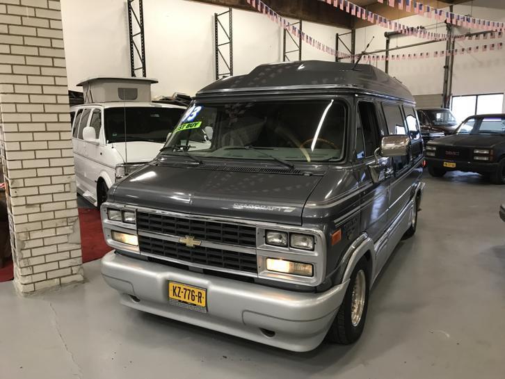 1993 Chevy van G20 Starcraft GT 102000km Top of the Line