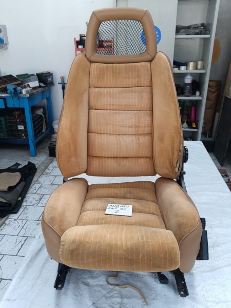 Front seats Alfa Romeo GTV
