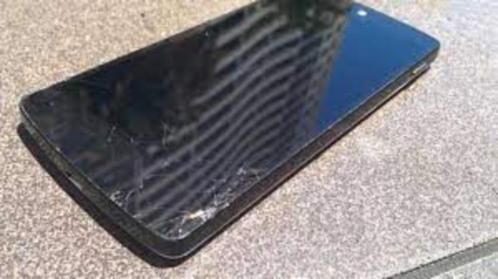 1x LG Nexus 5 defect 16 gb