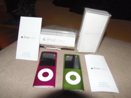 2 apple,s 4 gb nano,s