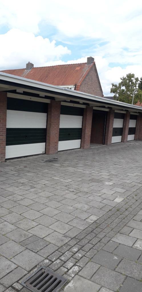 2 garageboxen te koop