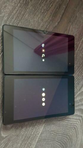 2 Google Nexus 7 2013 tablets