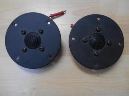 2 hogetonen luidspeakers 10cm rond speciaal voor de auto