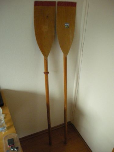 2 houten peddels FREETIME 140 x 16 cm