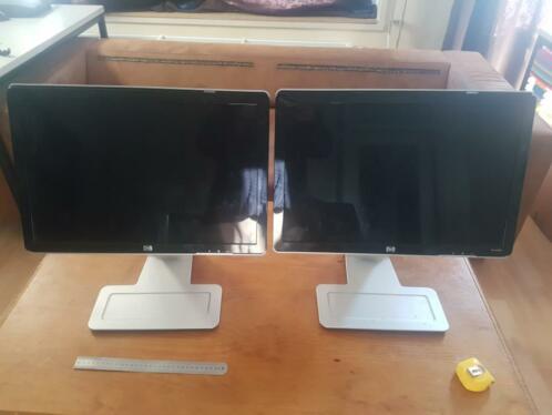 2 Hp schermen, flat screen. met hdmi, 22 inch