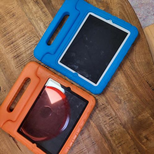 2 ipads met beschermhoes gratis