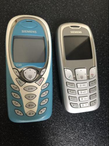 2 mobiele telefoons Siemens