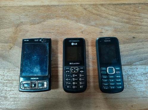 2 Nokia en 1 LG