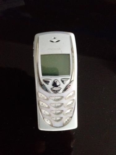 2 Nokia telefoons voor de verzamelaar 