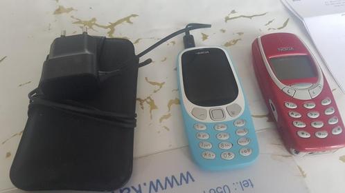2 Nokia.s nieuwr 3310 en een 3300