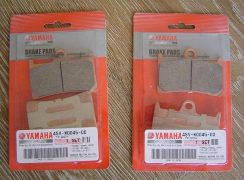 2 sets Originele Yamaha Remblokken (4SV0W0045-00)